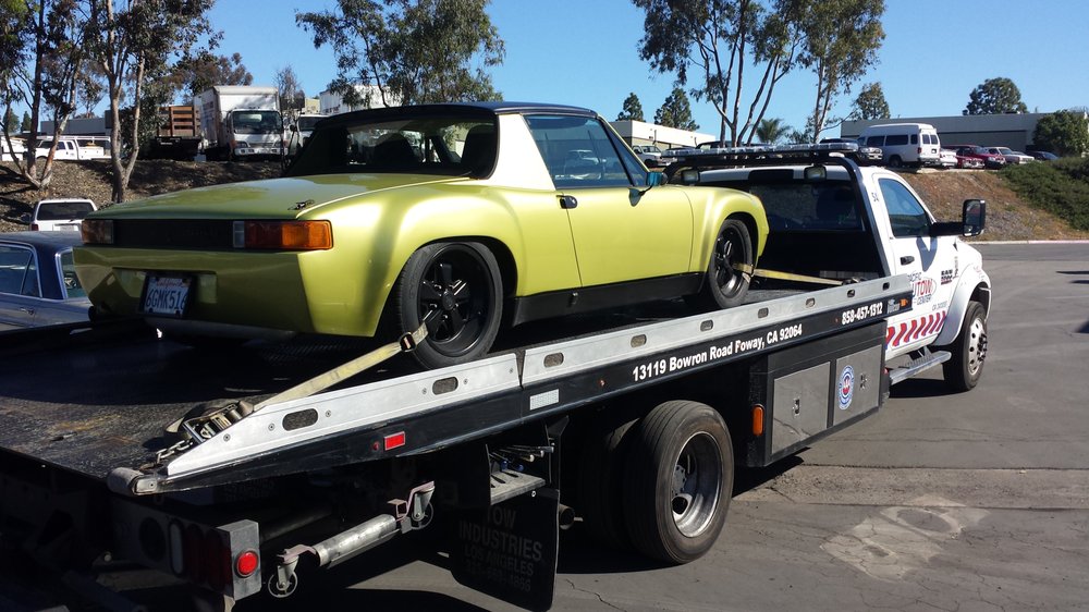 Emergency Tow Service in Poway
