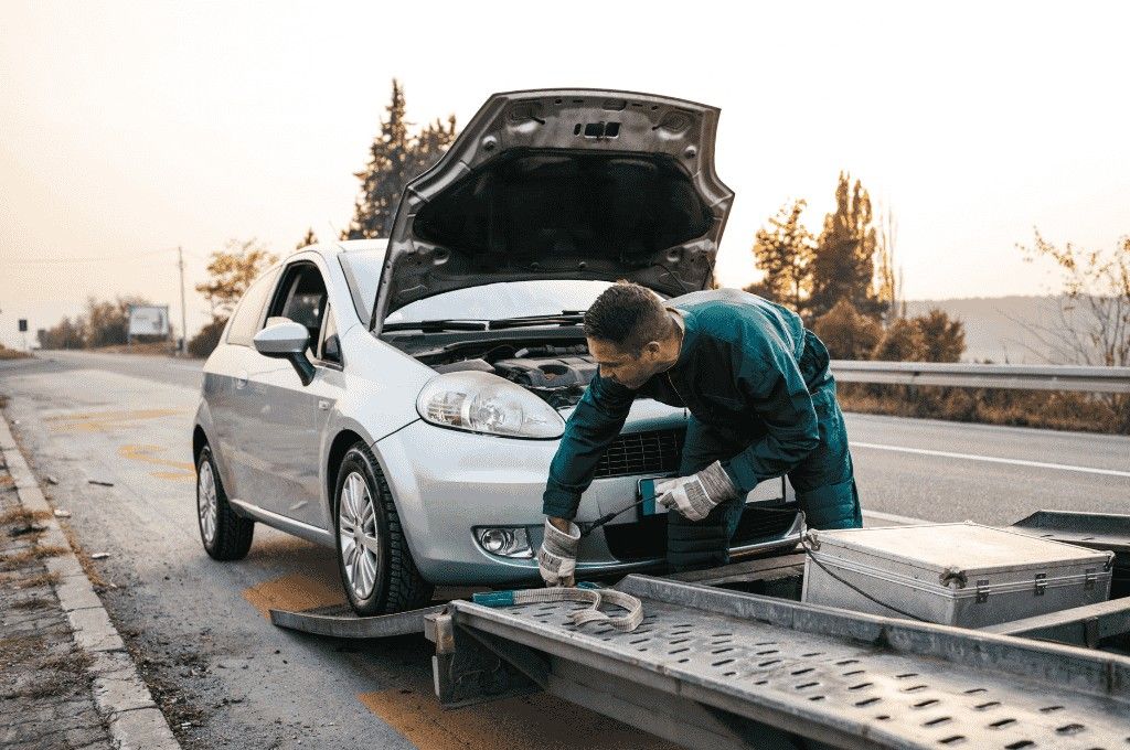 Roadside-flatbed-towing